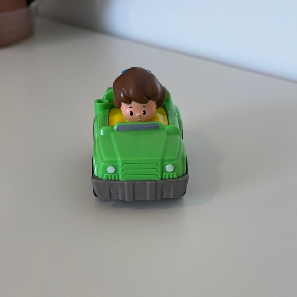 Little People Other - Fisher Price little people 2014 green coupe car